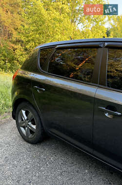 Хэтчбек Kia Ceed 2007 в Кобеляках