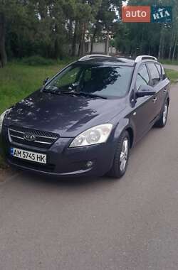 Універсал Kia Ceed 2008 в Житомирі