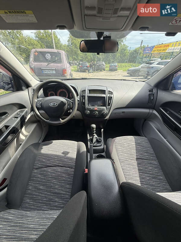 Универсал Kia Ceed 2008 в Сумах