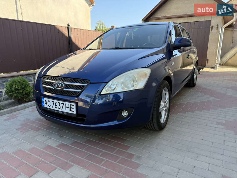 Хетчбек Kia Ceed 2008 в Луцьку