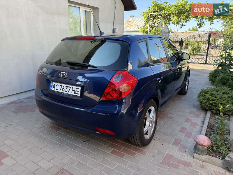 Хетчбек Kia Ceed 2008 в Луцьку