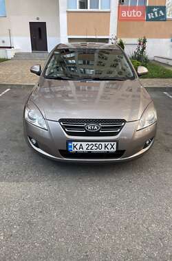 Хетчбек Kia Ceed 2008 в Києві