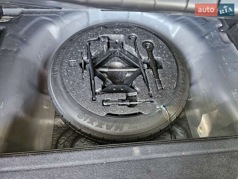 Універсал Kia Ceed 2010 в Звягелі