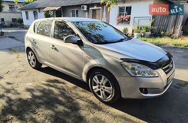 Хэтчбек Kia Ceed 2007 в Одессе