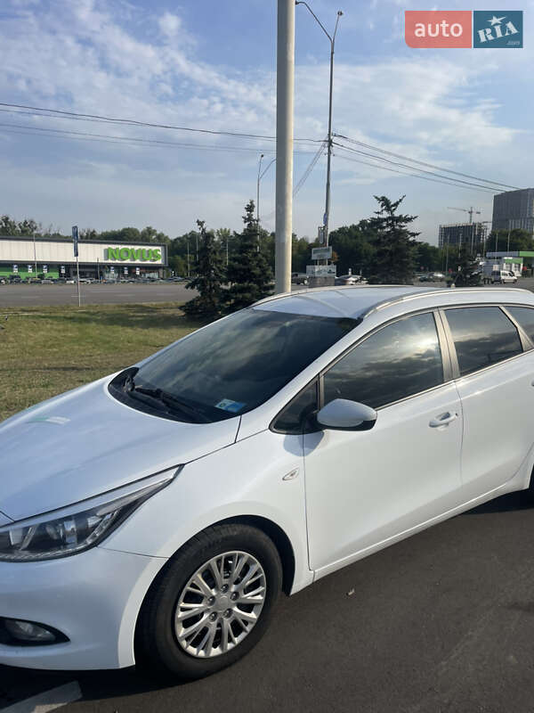 Универсал Kia Ceed 2013 в Киеве