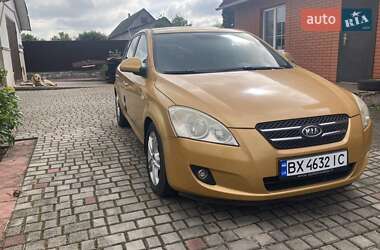 Хетчбек Kia Ceed 2007 в Хмельницькому