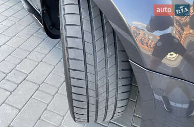 Хэтчбек Kia Ceed 2010 в 