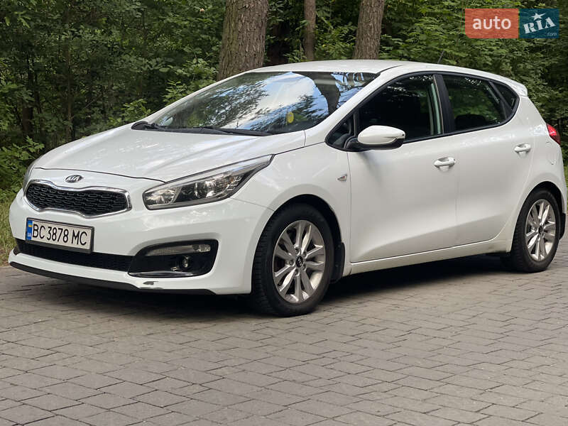 Хетчбек Kia Ceed 2016 в Львові