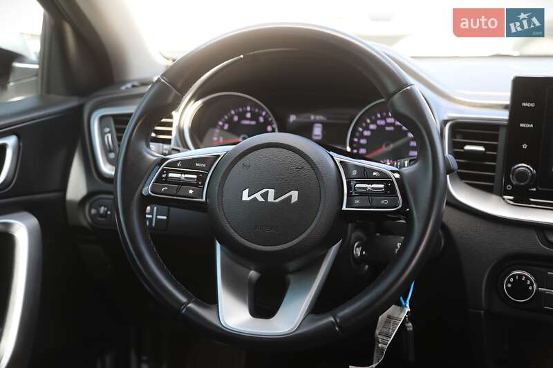 Хэтчбек Kia Ceed 2022 в Харькове