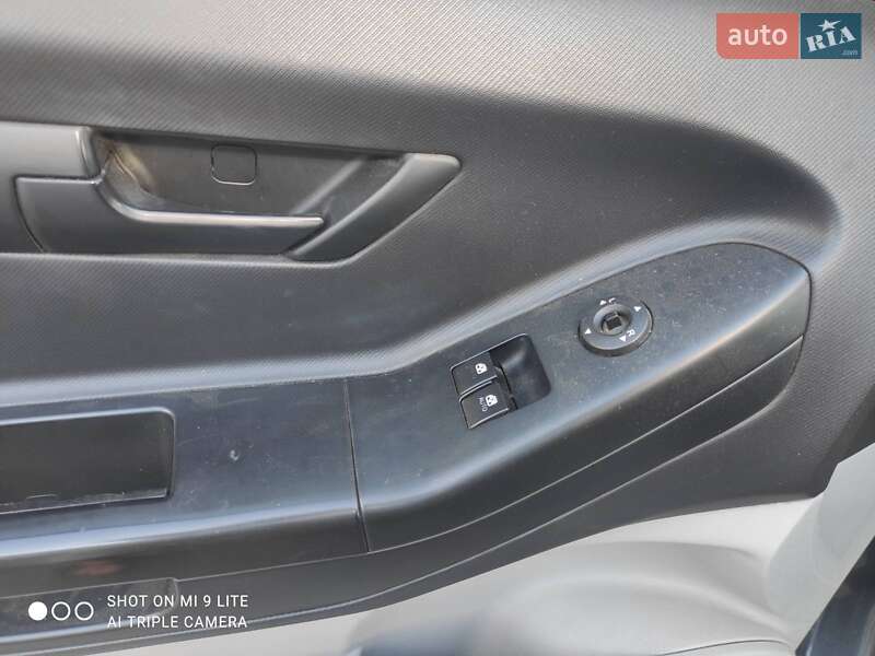Хэтчбек Kia Ceed 2007 в Киеве