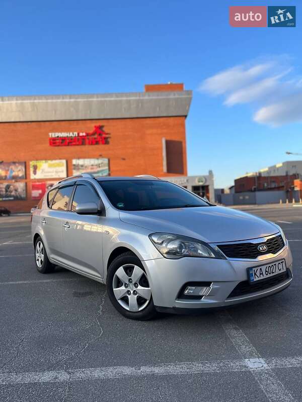 Kia Ceed 2011