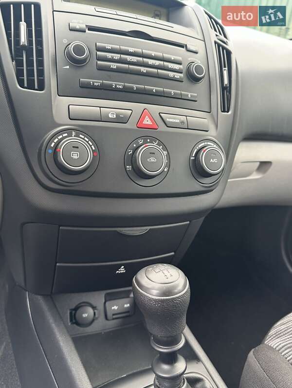 Універсал Kia Ceed 2009 в Тернополі