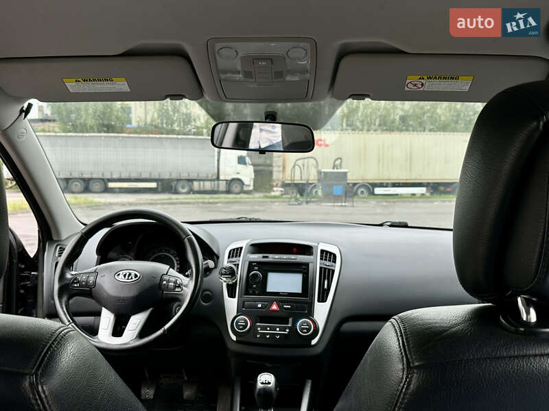 Универсал Kia Ceed 2010 в Львове