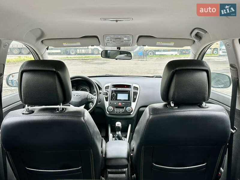Универсал Kia Ceed 2010 в Львове