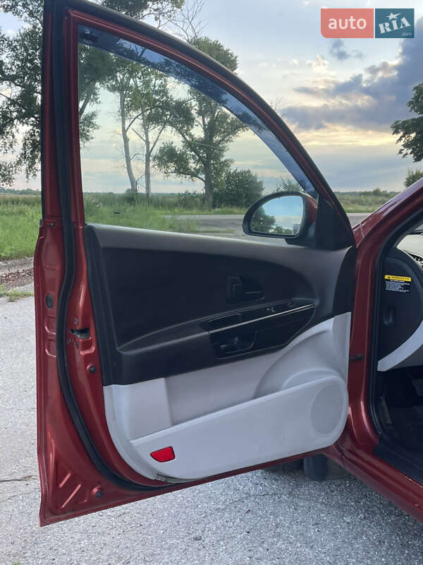 Универсал Kia Ceed 2009 в Ромнах
