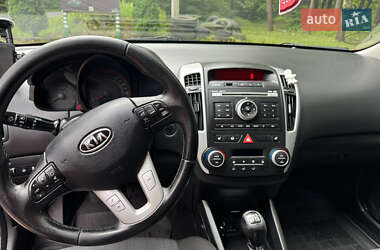 Универсал Kia Ceed 2011 в 