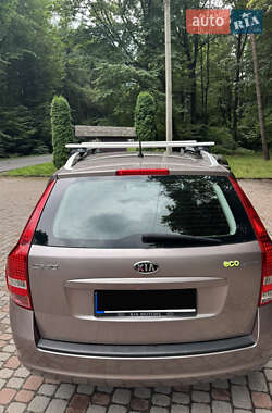 Универсал Kia Ceed 2011 в 
