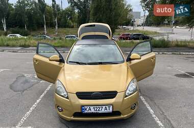 Хэтчбек Kia Ceed 2008 в 