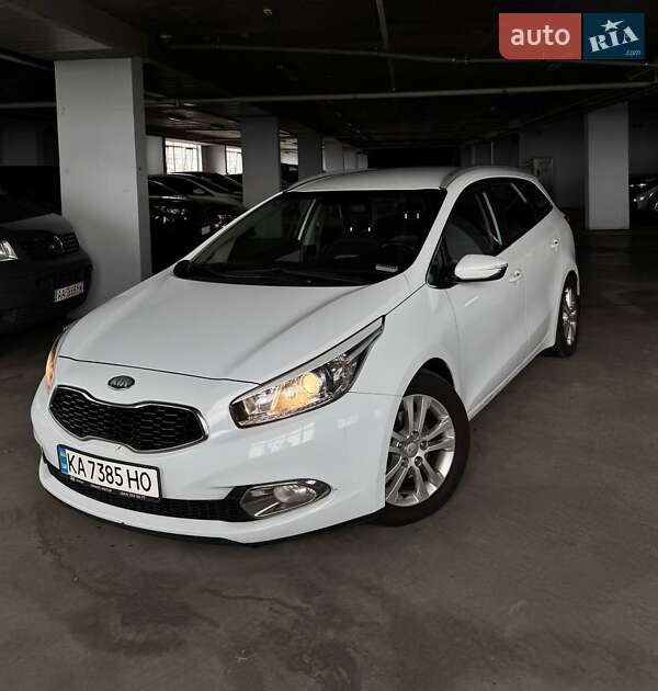 Универсал Kia Ceed 2013 в Киеве