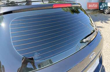 Хэтчбек Kia Ceed 2008 в 