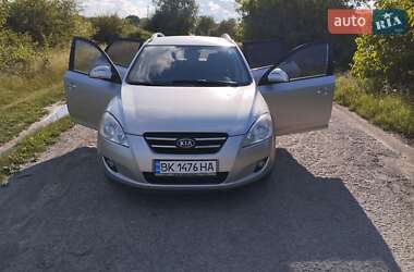 Универсал Kia Ceed 2008 в Здолбунове