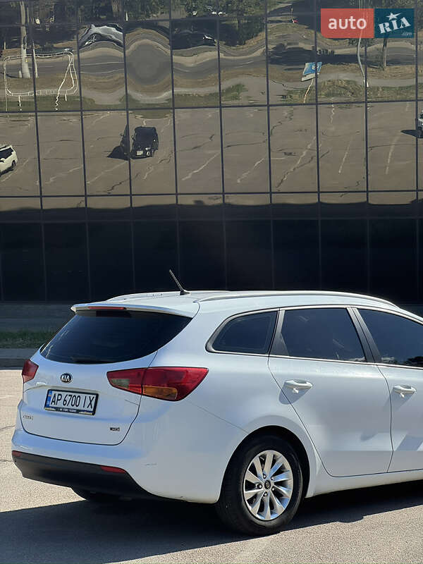 Универсал Kia Ceed 2012 в Запорожье