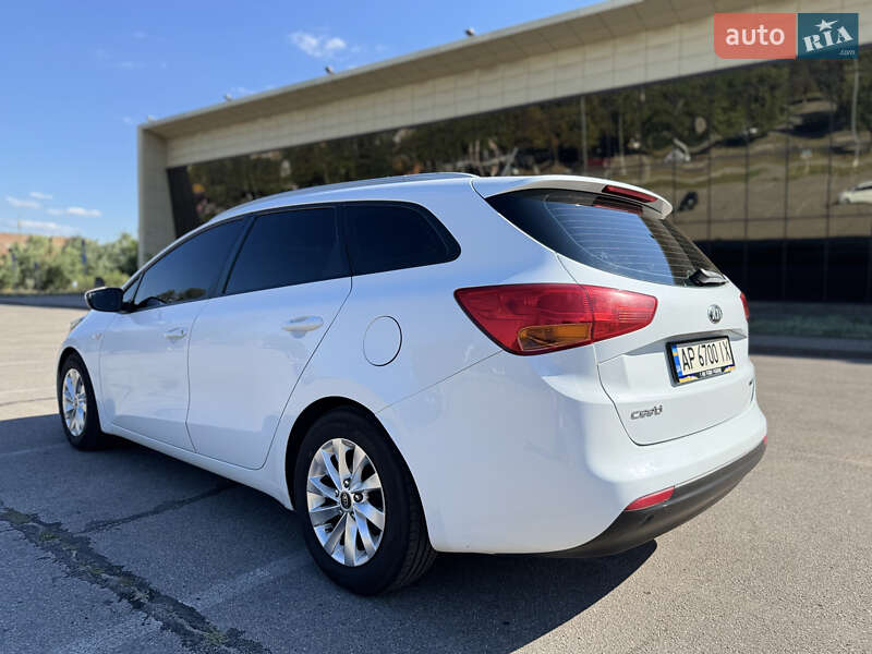 Универсал Kia Ceed 2012 в Запорожье