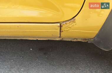 Хэтчбек Kia Ceed 2007 в 