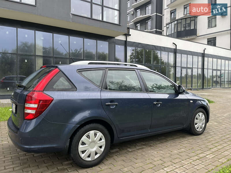 Універсал Kia Ceed 2007 в Рівному
