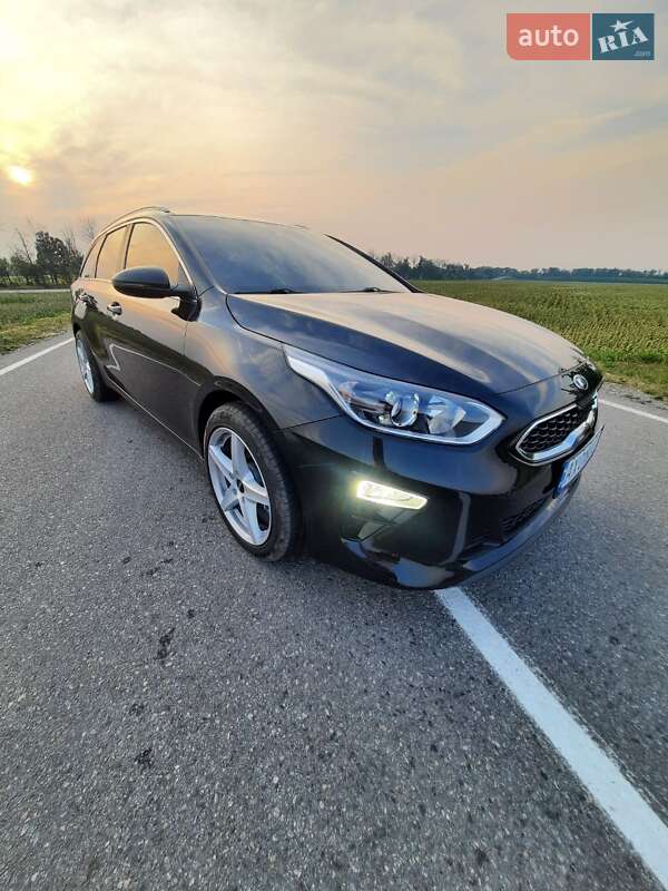 Універсал Kia Ceed 2019 в Лозовій