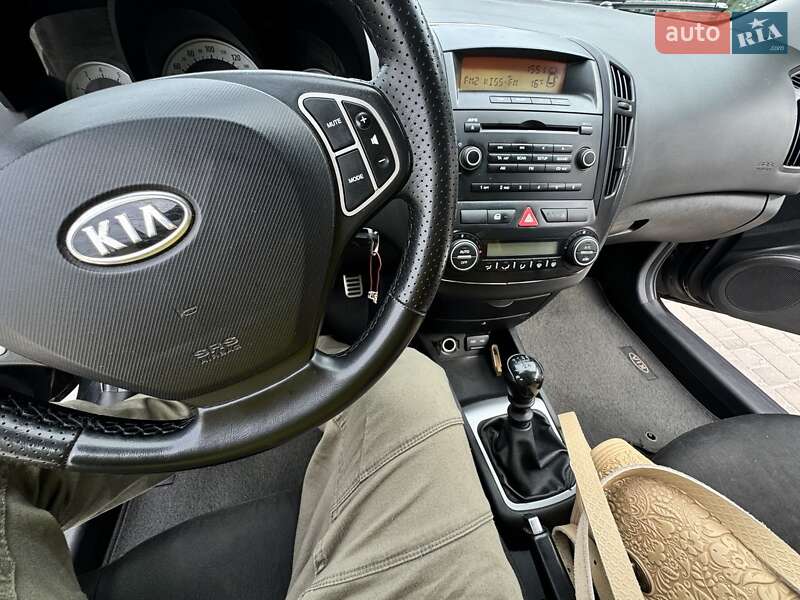 Универсал Kia Ceed 2008 в Харькове