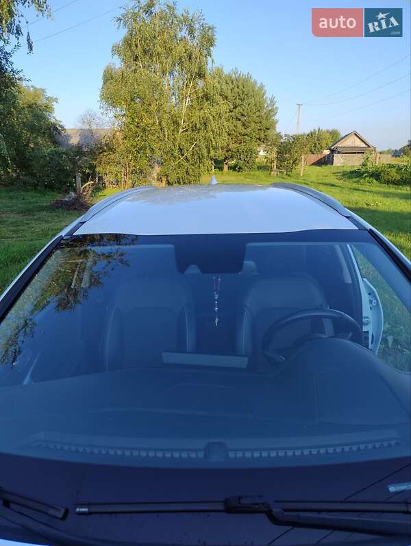 Универсал Kia Ceed 2019 в Львове