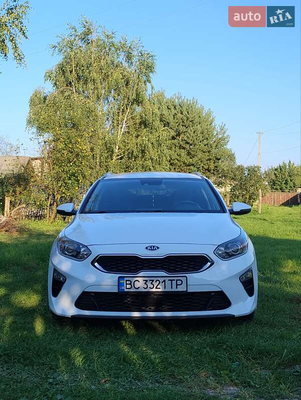 Универсал Kia Ceed 2019 в Львове