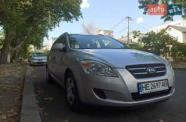 Универсал Kia Ceed 2008 в Николаеве