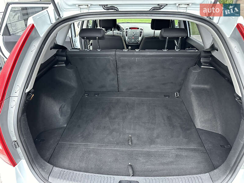 Универсал Kia Ceed 2011 в Луцке