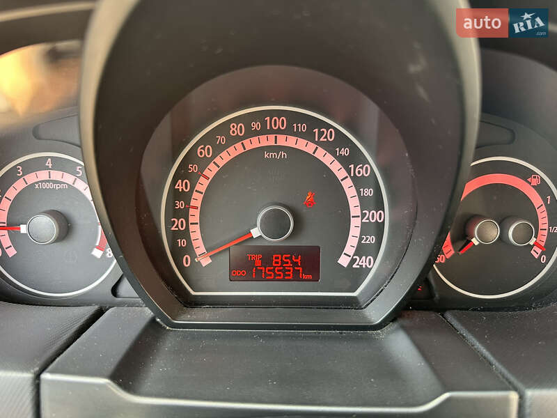 Универсал Kia Ceed 2011 в Луцке