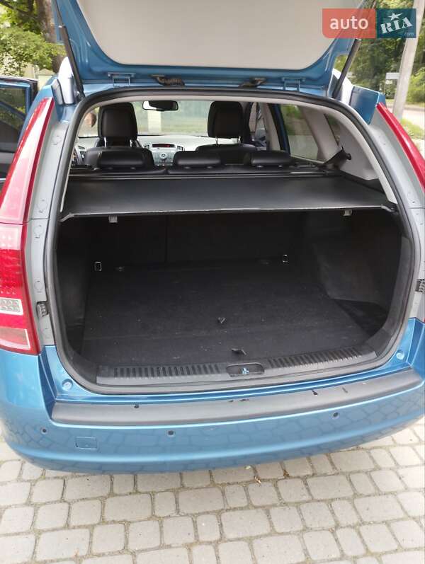 Универсал Kia Ceed 2012 в Львове