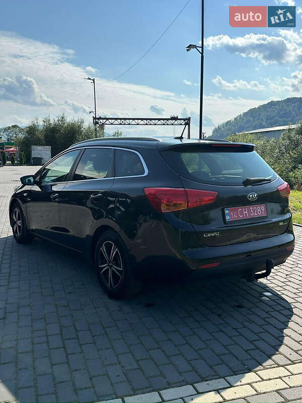 Универсал Kia Ceed 2015 в Долине