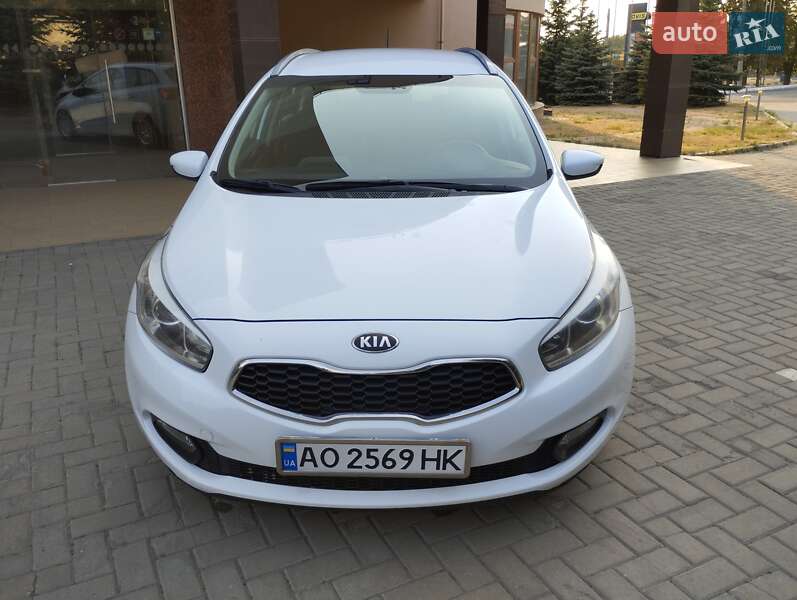 Универсал Kia Ceed 2013 в Харькове фото 2 Универсал Kia Ceed 2013 в Харькове