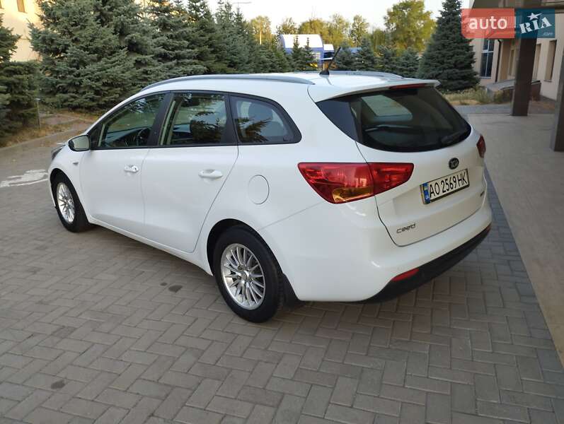 Универсал Kia Ceed 2013 в Харькове фото 10 Универсал Kia Ceed 2013 в Харькове