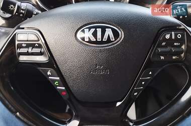 Универсал Kia Ceed 2013 в 