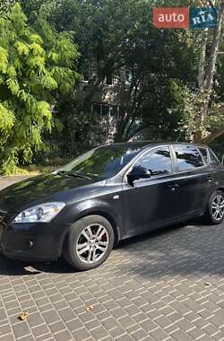 Хетчбек Kia Ceed 2008 в Одесі