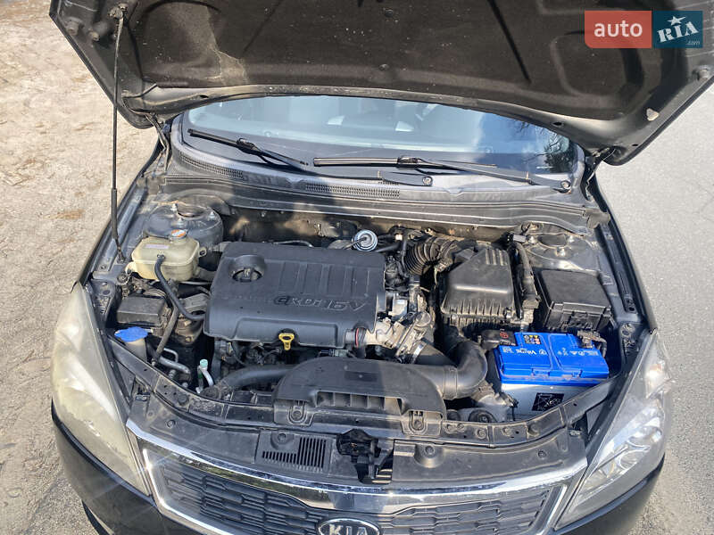 Універсал Kia Ceed 2011 в Києві