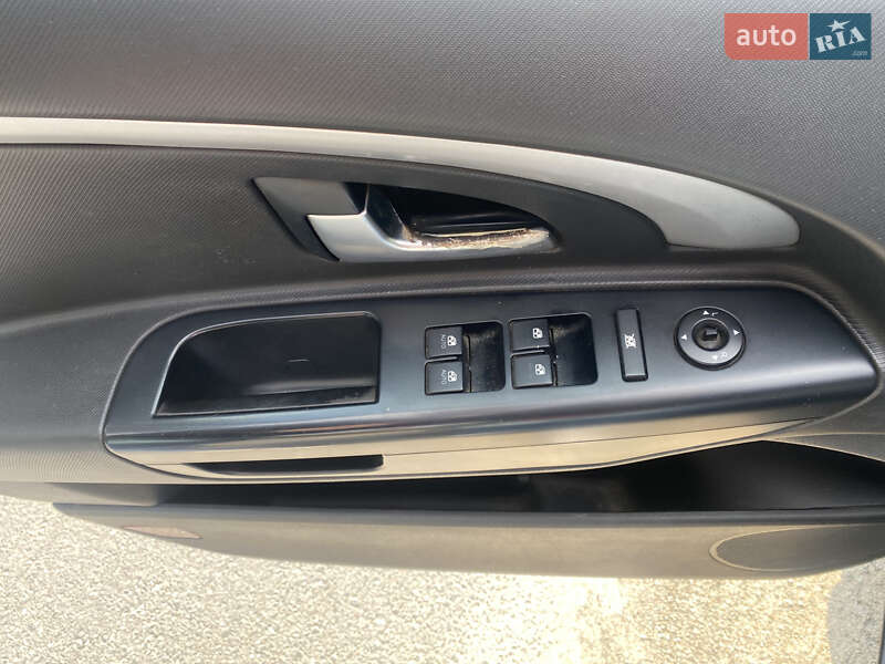 Універсал Kia Ceed 2011 в Києві