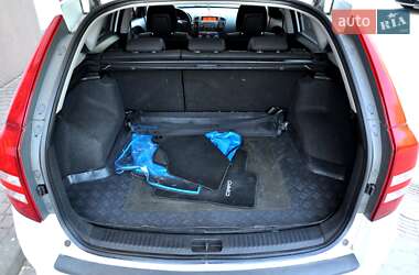 Универсал Kia Ceed 2009 в Львове