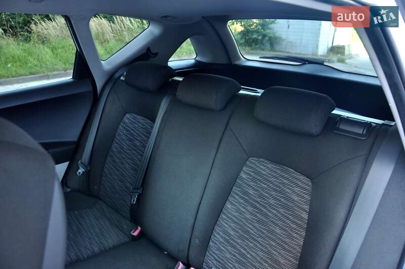 Универсал Kia Ceed 2009 в Львове