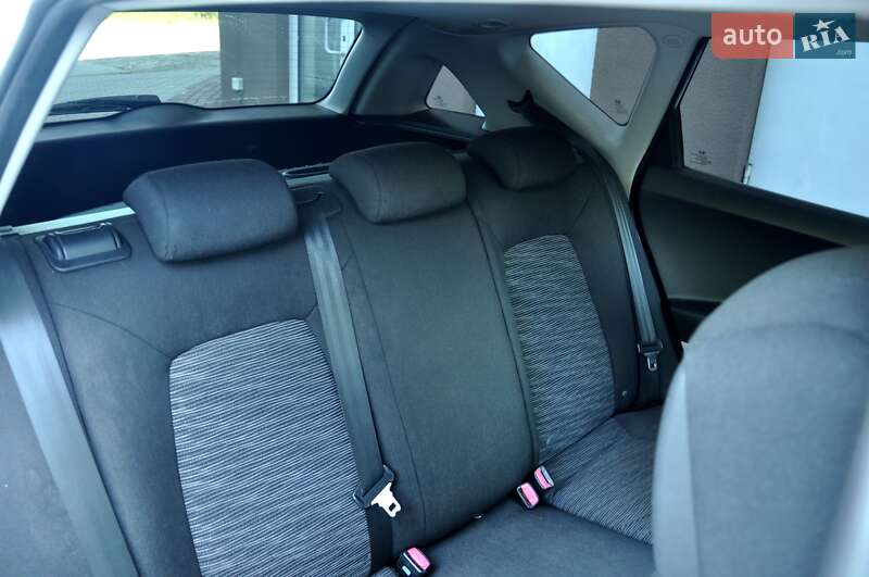 Универсал Kia Ceed 2009 в Львове