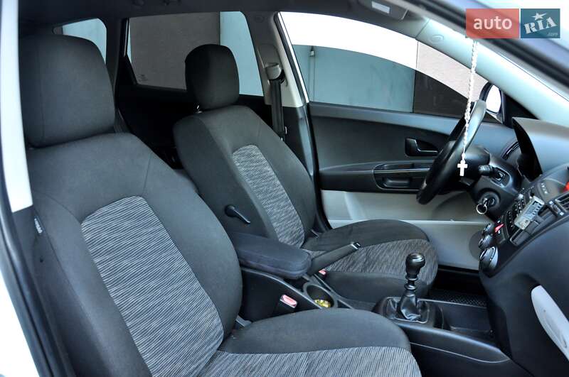 Универсал Kia Ceed 2009 в Львове