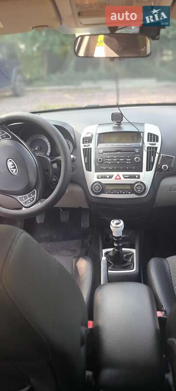 Универсал Kia Ceed 2009 в Киеве
