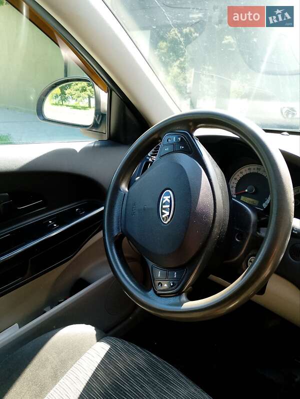 Хэтчбек Kia Ceed 2007 в Каменец-Подольском